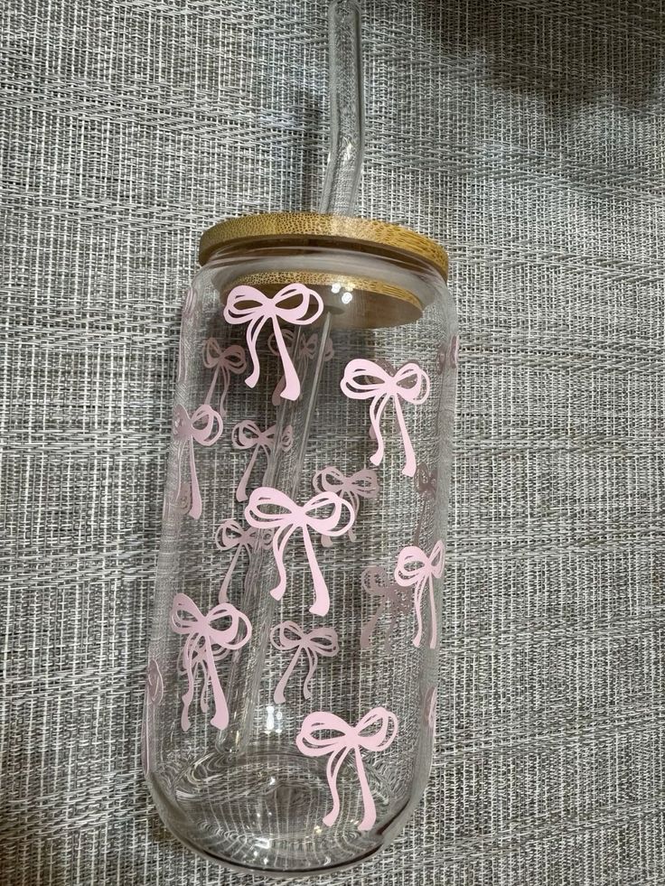 Bows on Drinking Glasses with Bamboo Lid and Glass Straw with