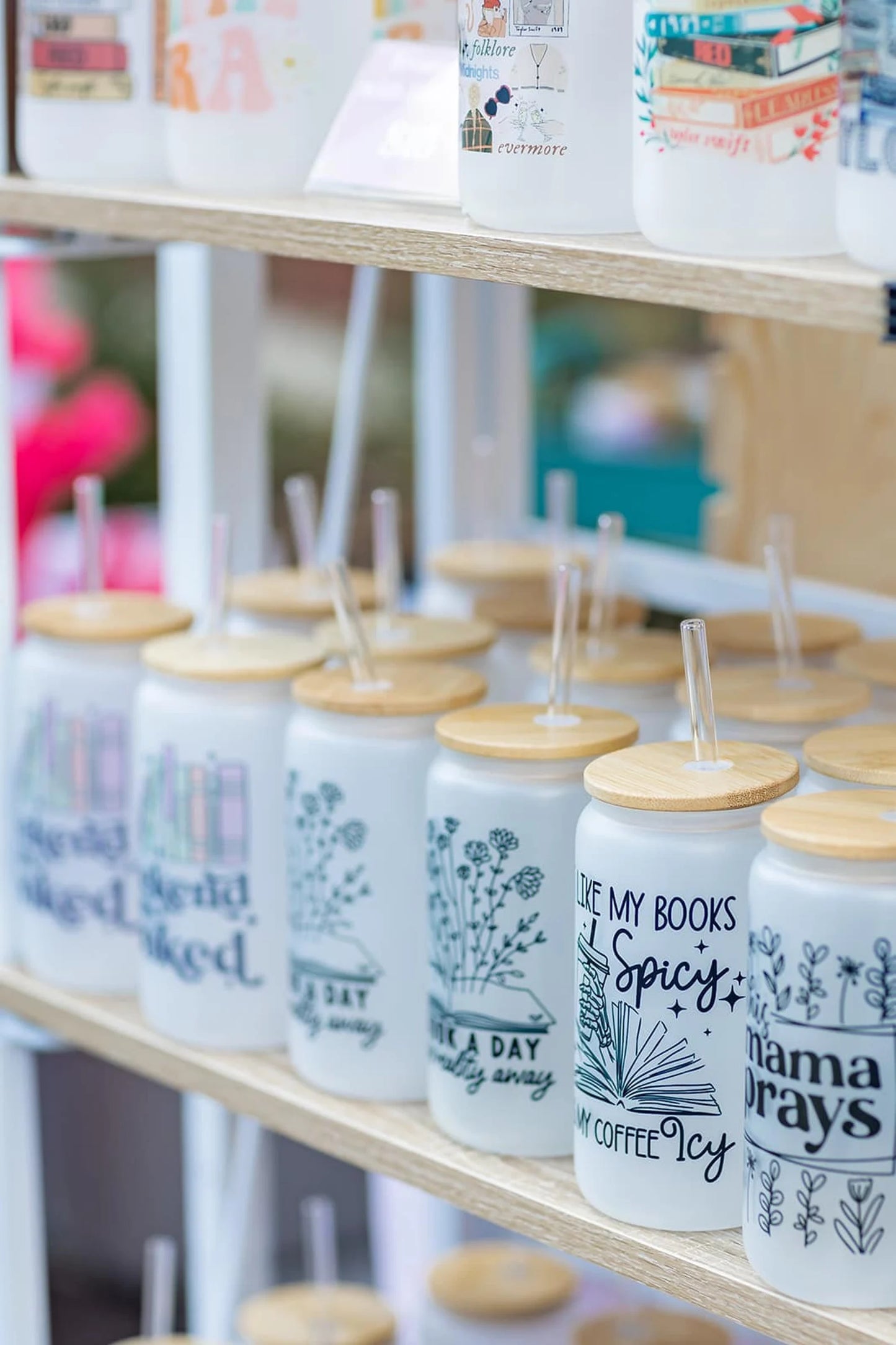 Bookworm Glass tumbler