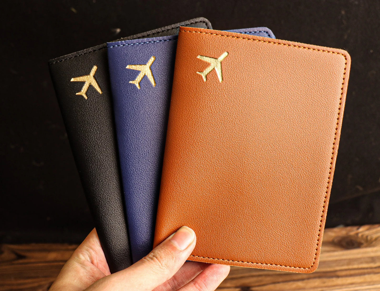 Customized Retro hot stamping leather Passport Cover